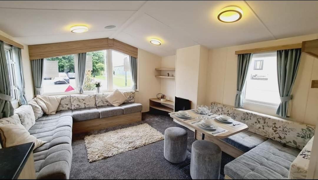 Tunstall View Caravan Holidays At Sand Le Mere Екстериор снимка