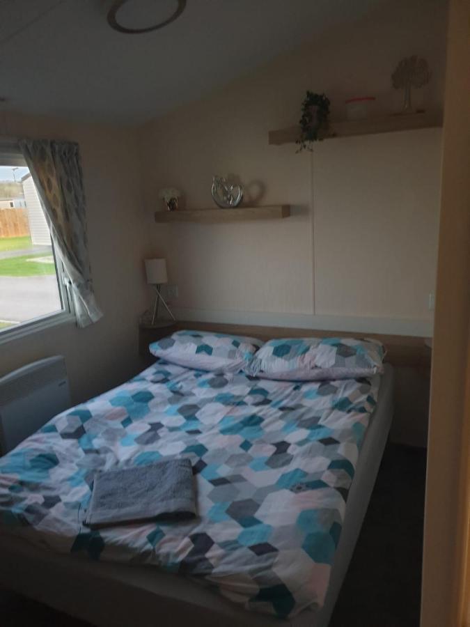 Tunstall View Caravan Holidays At Sand Le Mere Екстериор снимка